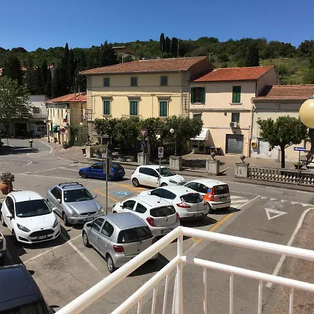 Piazza Gramsci Apartment